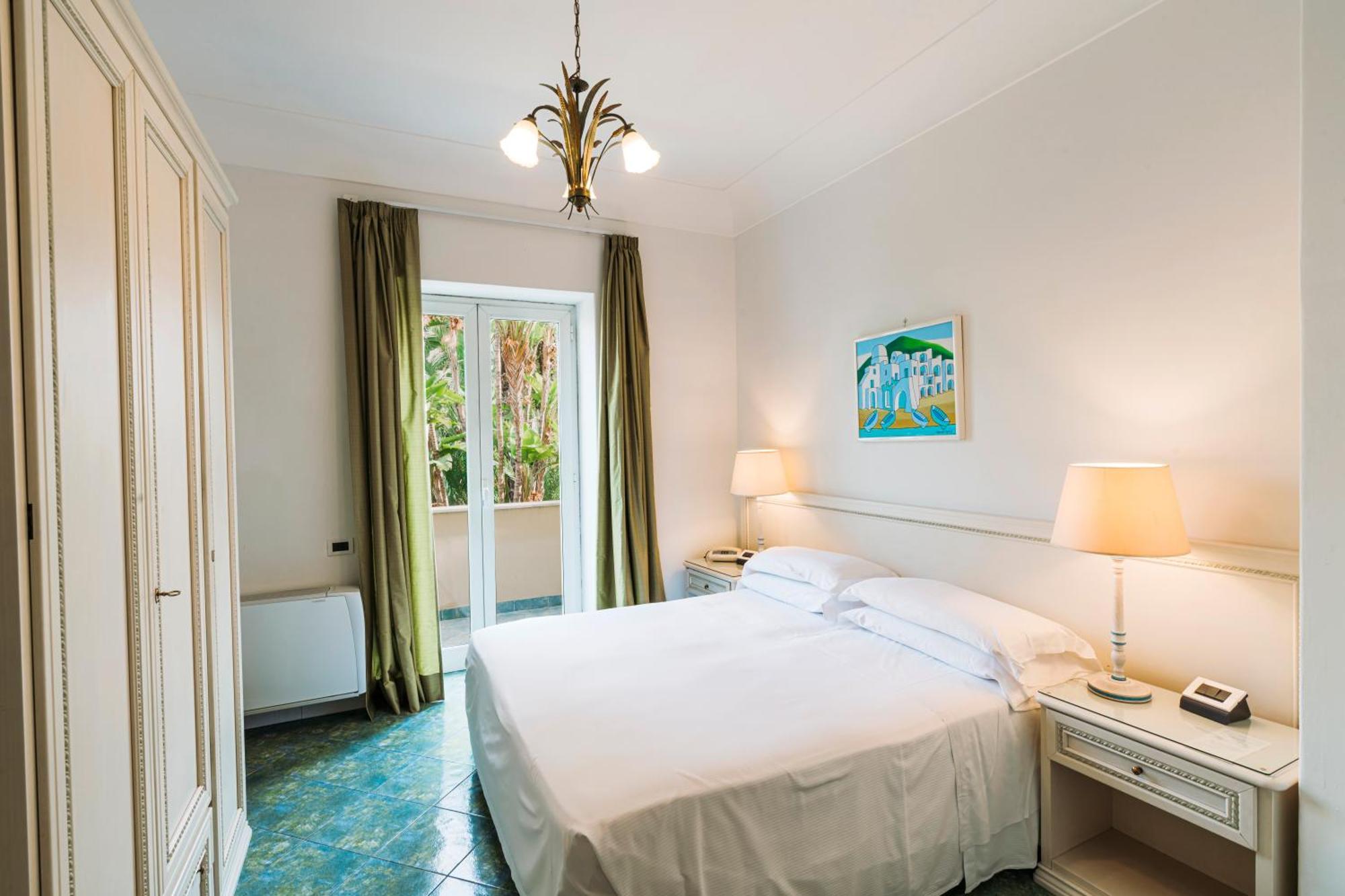 Hotel Villa Svizzera Terme Lacco Ameno  Exterior foto